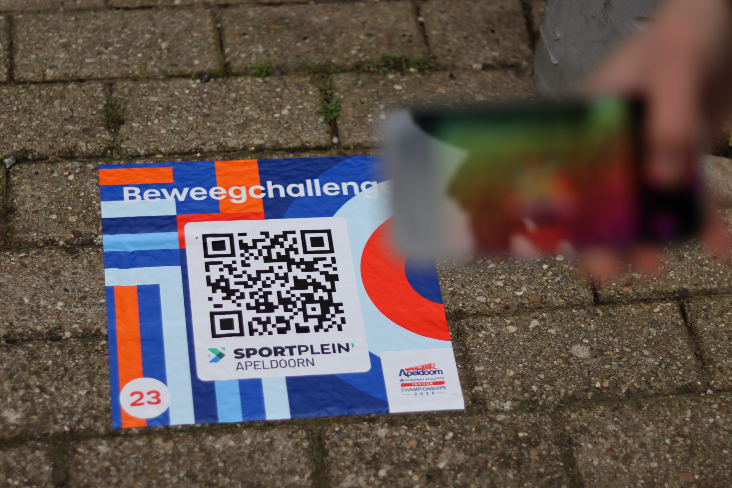 Beweegchallenge vloersticker