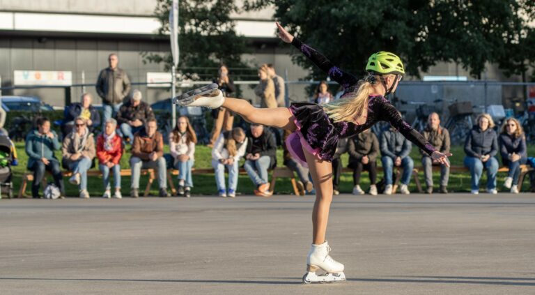 skeeleren en inline-kunstschaatsen bij DNIJ